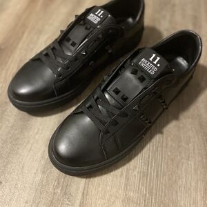 Rockstud Untitled Sneaker In Calfskin Leather